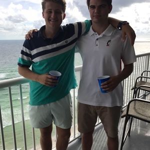 Meet your Posher, Hunter